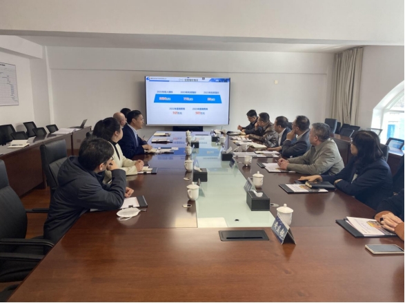 搶進(jìn)度 保質(zhì)量 抓機(jī)遇 促發(fā)展—集團(tuán)公司黨委書(shū)記、董事長(zhǎng)王元斌一行蒞臨城市更新公司調(diào)研指導(dǎo)工作.png