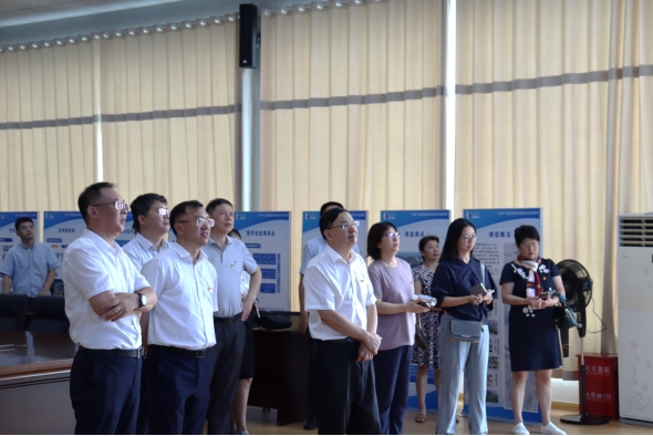 1690760959562620.png 市國(guó)資委到重慶路快速路工程開展主題教育調(diào)研活動(dòng).png