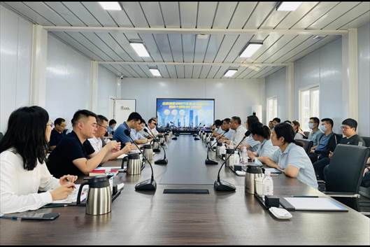 建投公司后備人才訓練營赴青島環(huán)海灣開發(fā)建設有限公司參觀學習